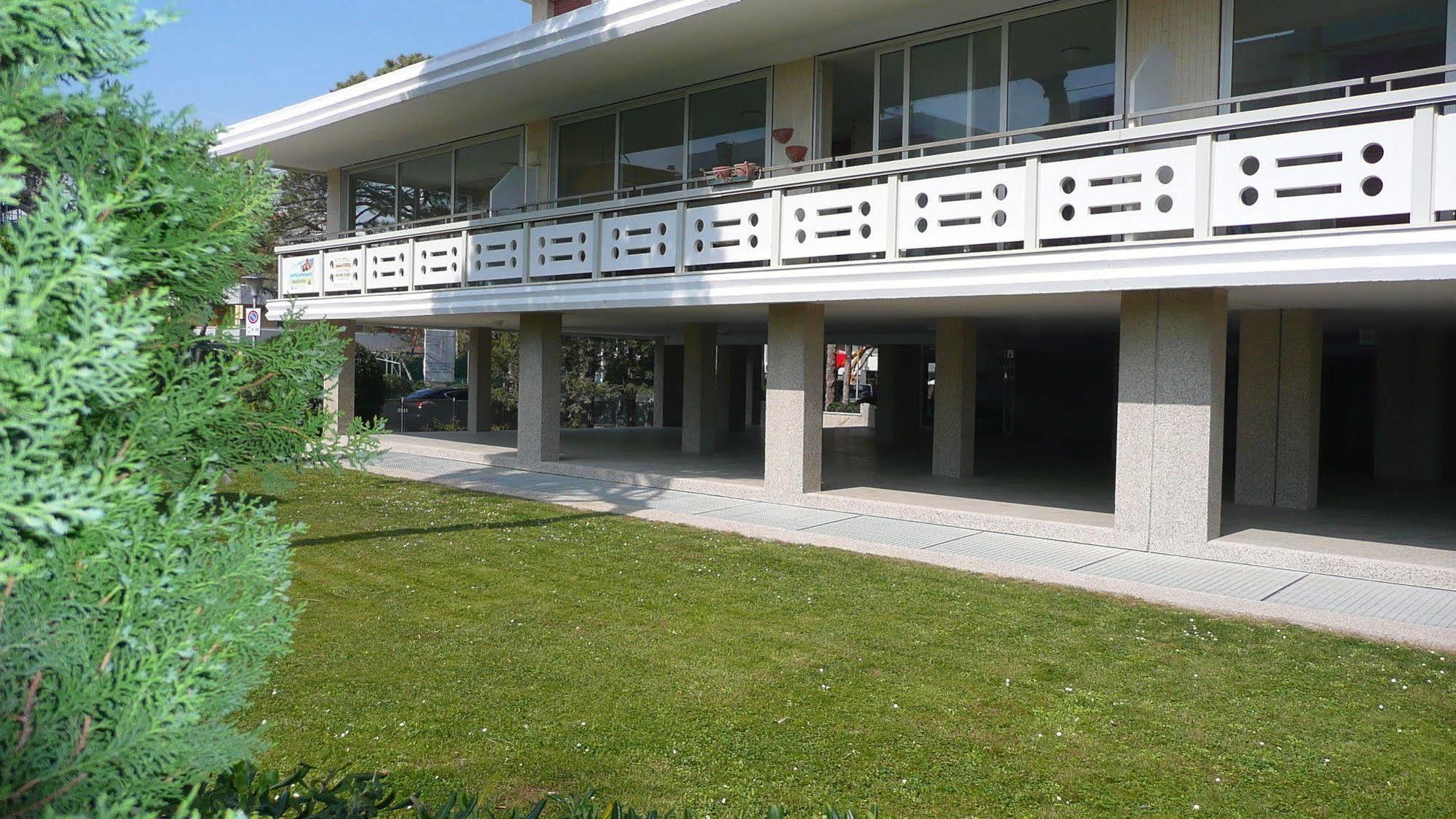 Residence Zenith Caorle Exterior photo
